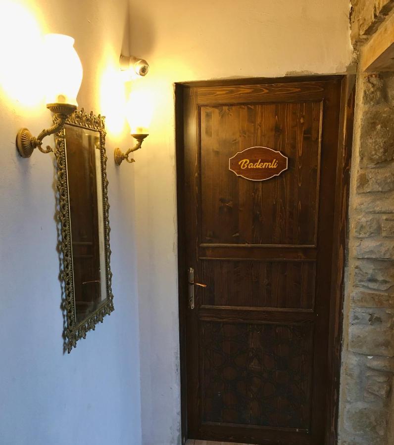Sari Keçı Taş Otel Gokceada Exterior foto