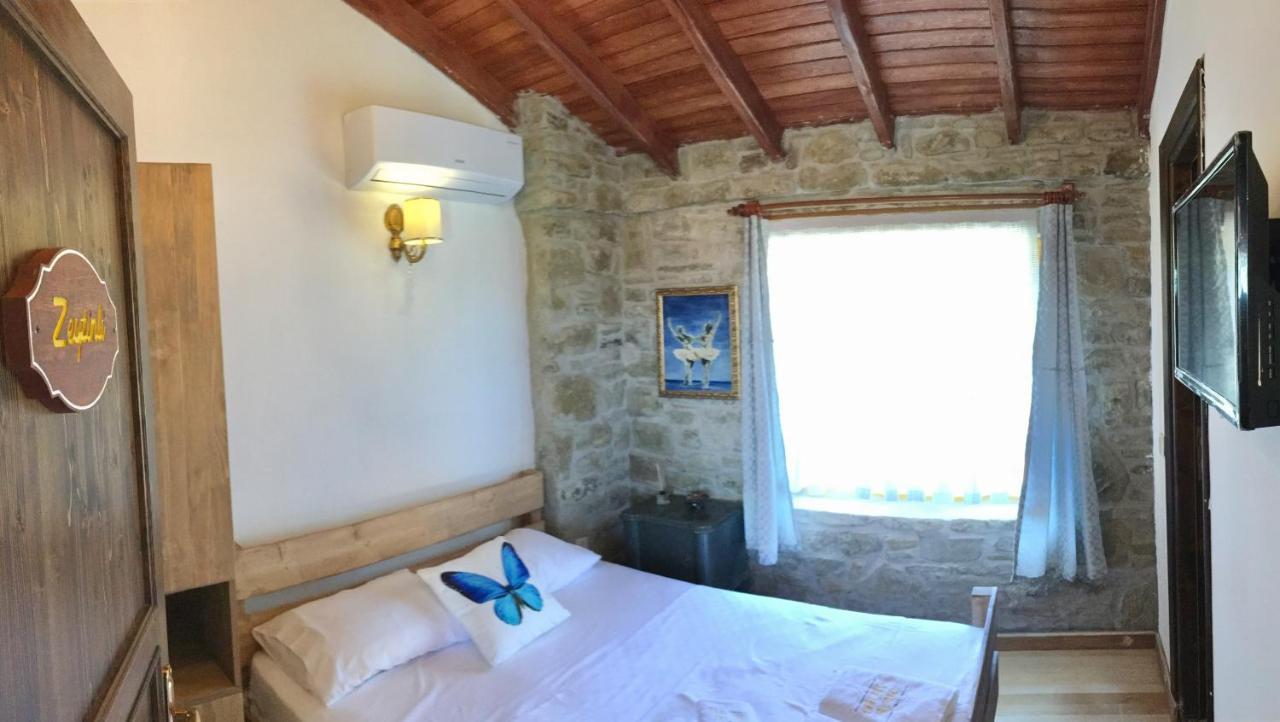 Sari Keçı Taş Otel Gokceada Exterior foto