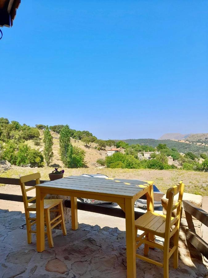 Sari Keçı Taş Otel Gokceada Exterior foto