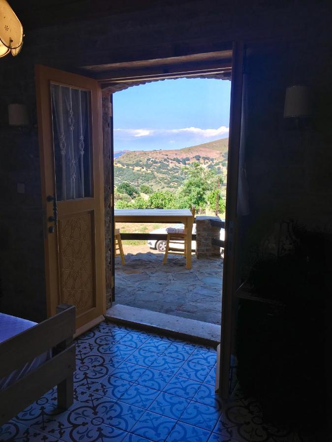 Sari Keçı Taş Otel Gokceada Exterior foto